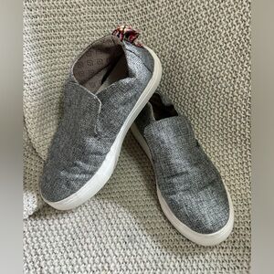 Hey‎ Dude Peyton Linen Grey Black Slip On Shoes, Size 5